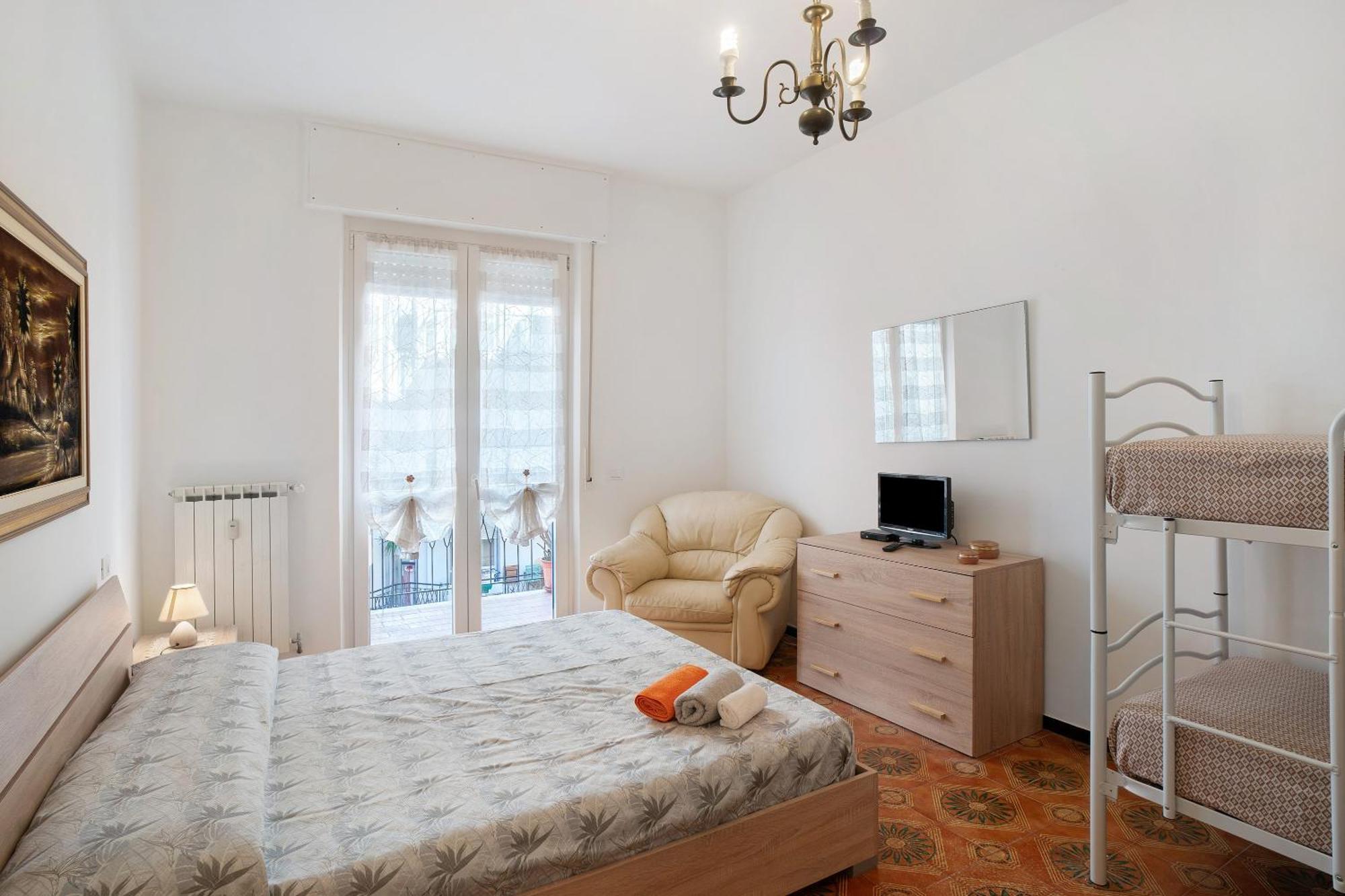 La Casa Dei Nonni Apartment Албенга Екстериор снимка